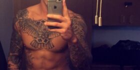 completemalenudity posted ellislacy1s naked