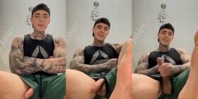 Jake andrich (jakipz) talks to you as he cums on his feet
