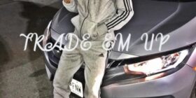 look familiar lol videos and pics hmu to