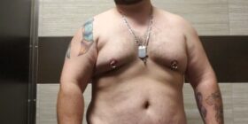 daddy at the gym getting clean and dressed hope