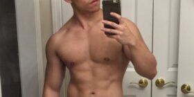 the patented cliche hoe selfie