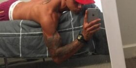 yeah i could slap williams soft cheeks wth somfink