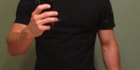 young muscle stud thinks no one will be able to