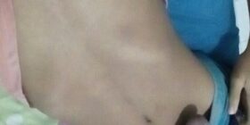 flaquito con una poderosa