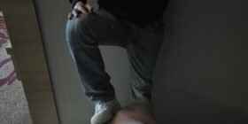 human footstoolnice hospitalitygood boy