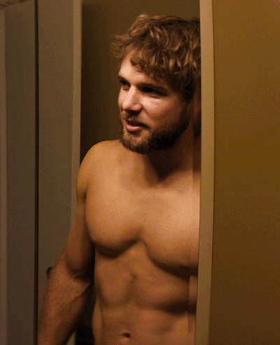 max thieriot as clay spenser seal team 2017
