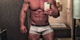 damen griffith allegedly nude selfie