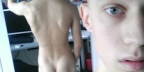 ilovesmallandnatural omg what a hot little