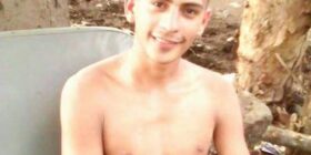 mas de este nicaraguense mostrando su su juguete