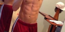 follow boyswithsixpacks boyswithbigdicks